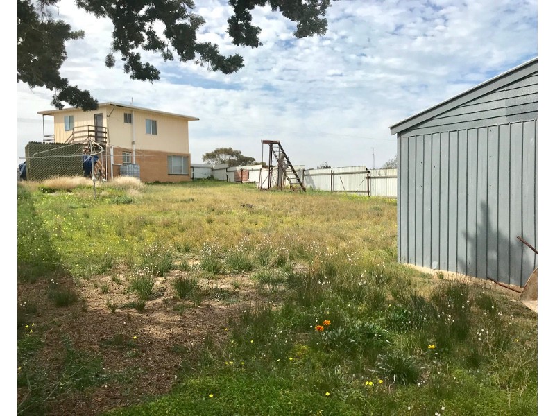 12 Uffindell Street, Port Hughes SA 5558