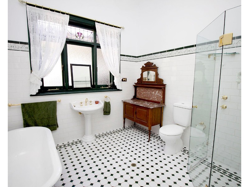 6 Mines Road, Kadina SA 5554