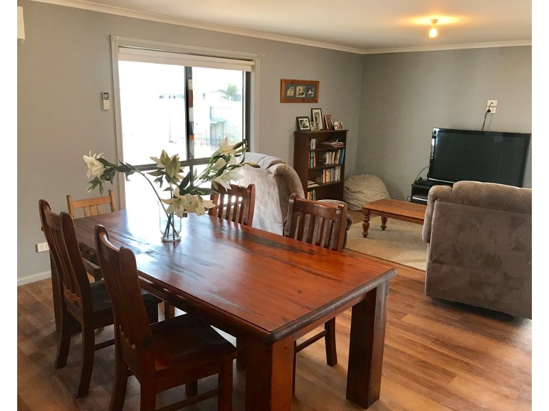 17 Chapman Road, Moonta Bay SA 5558