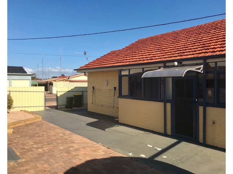 184 Bay Road, Moonta Bay SA 5558