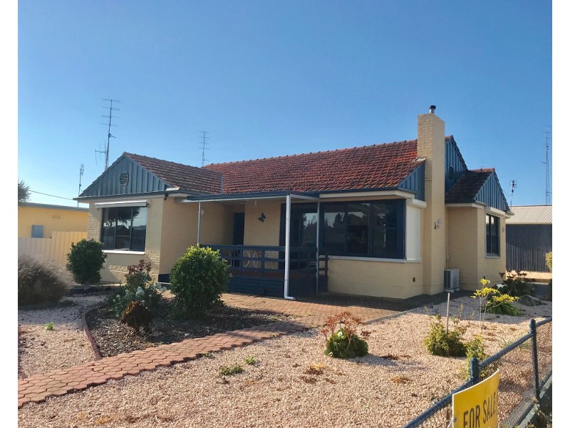 184 Bay Road, Moonta Bay SA 5558