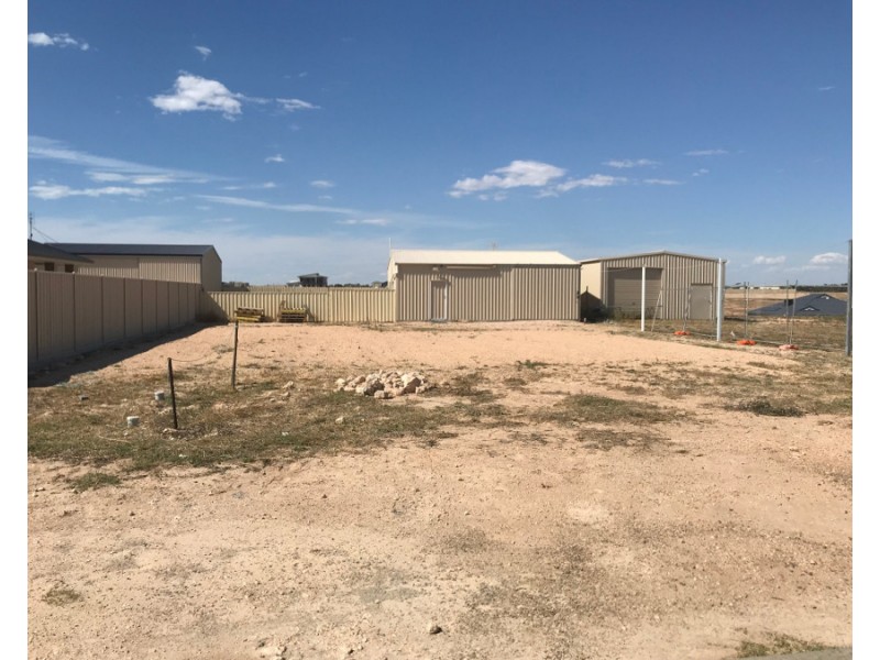 10 Keen Street, Moonta Bay SA 5558