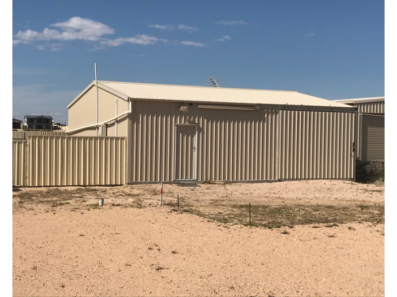 10 Keen Street, Moonta Bay SA 5558
