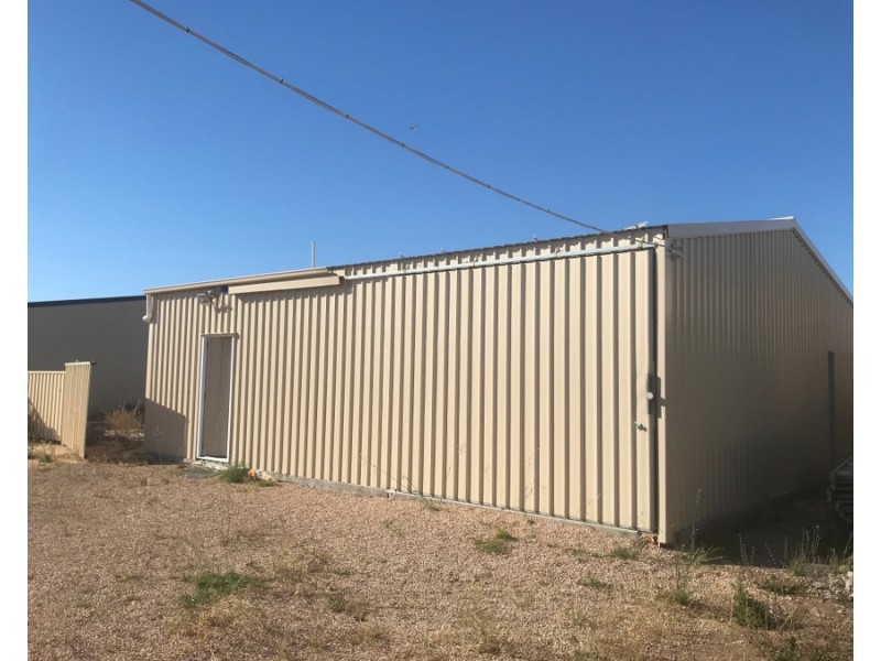 10 Keen Street, Moonta Bay SA 5558
