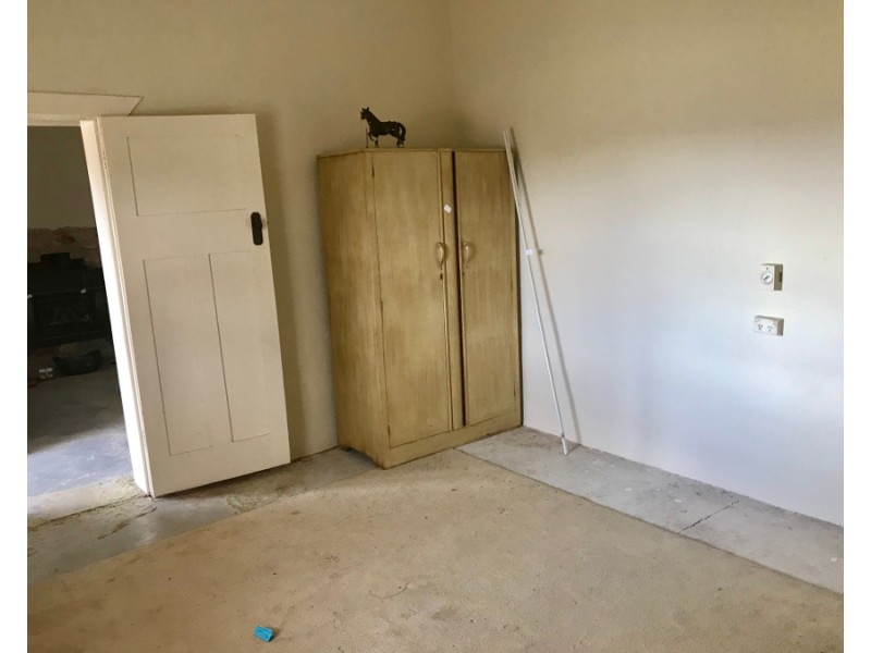 35 Searle Lane, Moonta Mines SA 5558