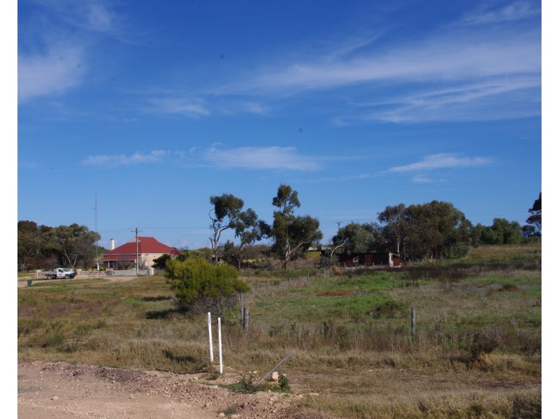 35 Searle Lane, Moonta Mines SA 5558
