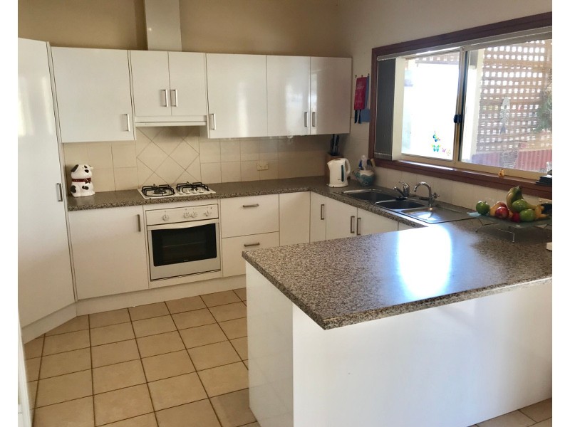 9 Stocker Street, Moonta Bay SA 5558