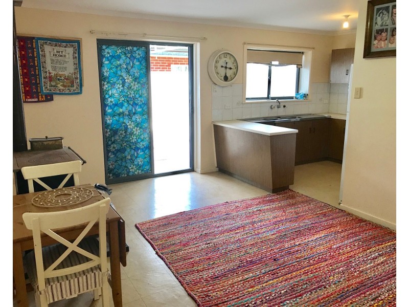 9 Stocker Street, Moonta Bay SA 5558