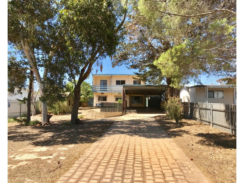 33 Randolph Street, Port Hughes SA 5558