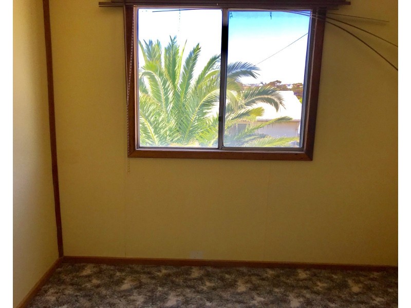 33 Randolph Street, Port Hughes SA 5558