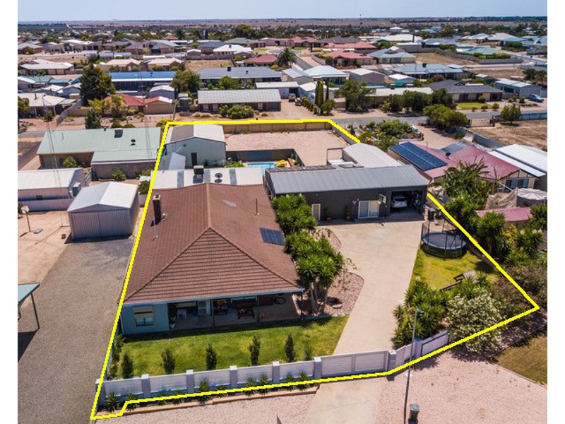 4 Learmond Court, Moonta Bay SA 5558
