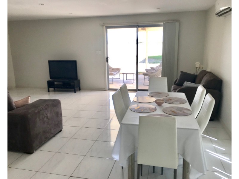 9 Hazel Street, Moonta Bay SA 5558