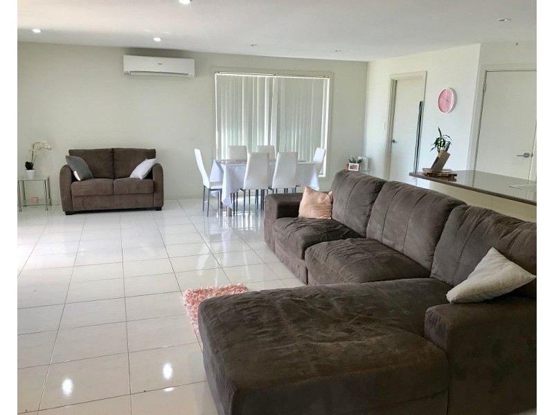 9 Hazel Street, Moonta Bay SA 5558