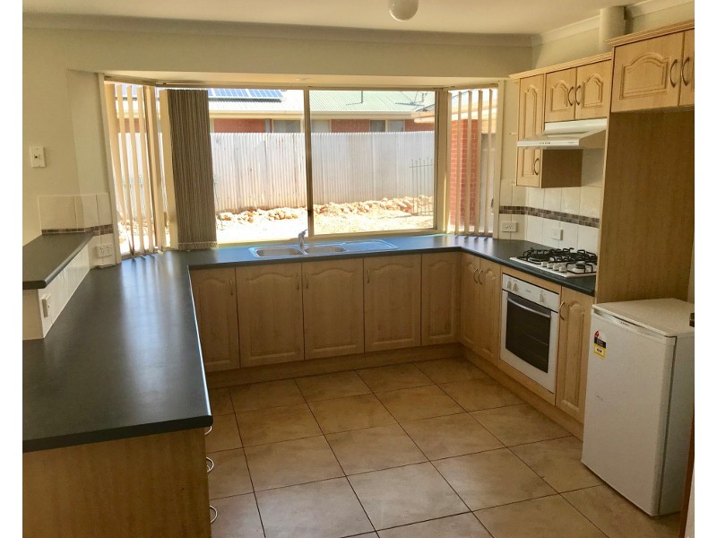 34 Moontana Avenue, Moonta Bay SA 5558