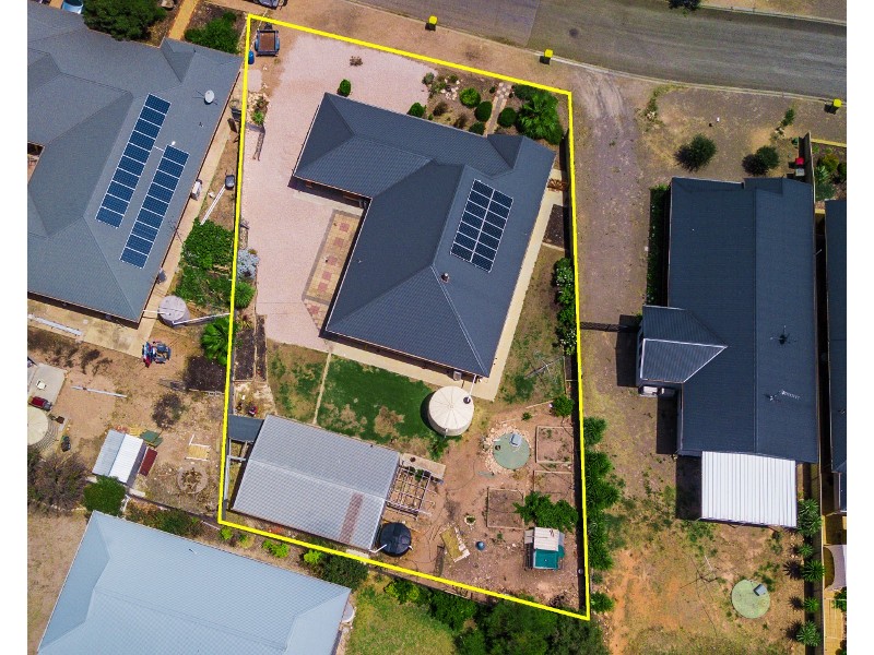 34 Moontana Avenue, Moonta Bay SA 5558