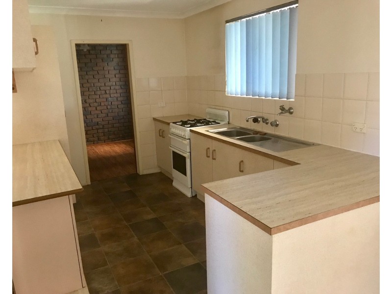 1 Nankivell Street, Moonta Bay SA 5558