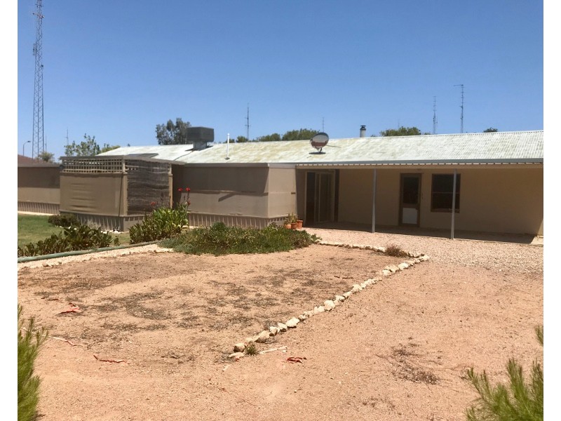 1 Nankivell Street, Moonta Bay SA 5558