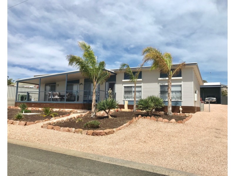 3 Chapple Street, Moonta Bay SA 5558