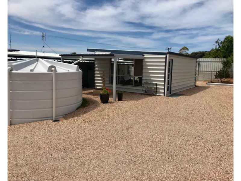 3 Chapple Street, Moonta Bay SA 5558