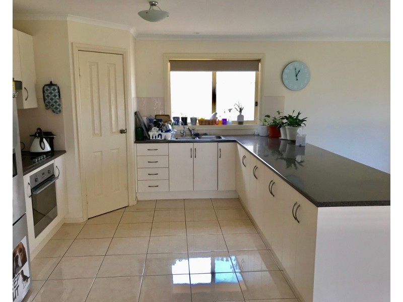 1 Albatross Street, Wallaroo SA 5556