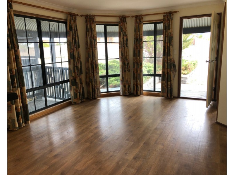 18 Trenerry Place, Port Hughes SA 5558