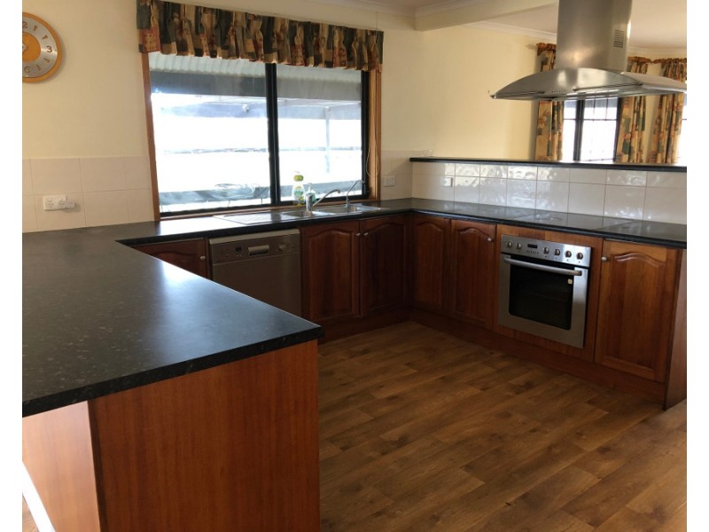 18 Trenerry Place, Port Hughes SA 5558