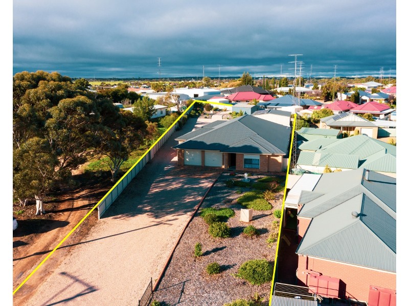 6  Connor Road, Moonta Bay SA 5558