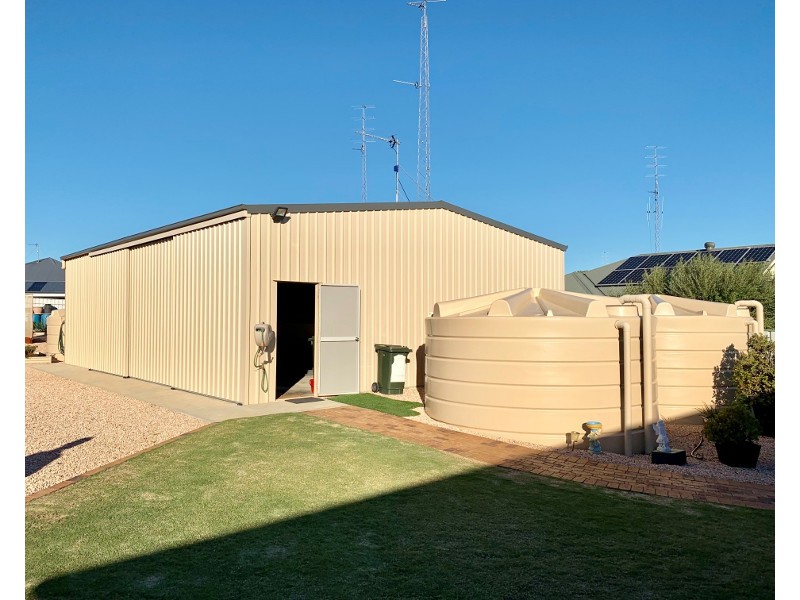 6  Connor Road, Moonta Bay SA 5558