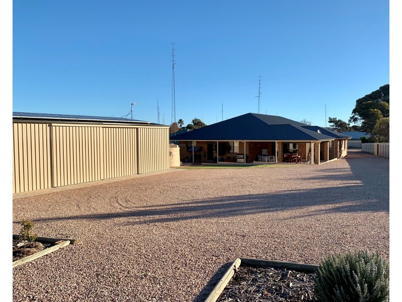 6  Connor Road, Moonta Bay SA 5558