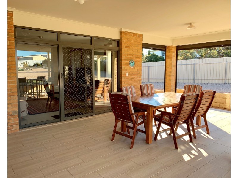 6  Connor Road, Moonta Bay SA 5558