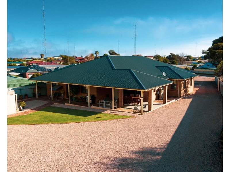 6  Connor Road, Moonta Bay SA 5558