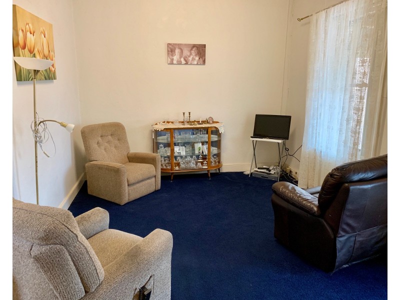 25 Caroline Street, Moonta SA 5558