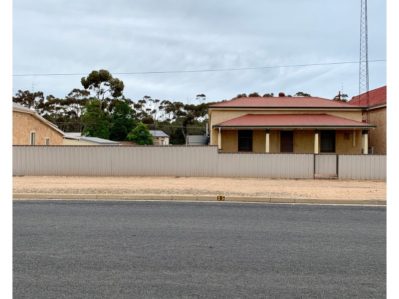 25 Caroline Street, Moonta SA 5558
