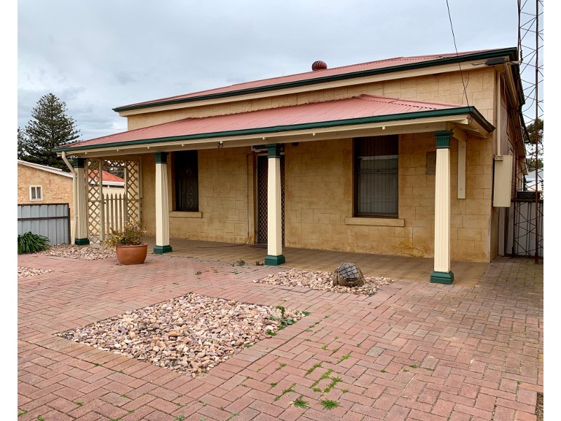 25 Caroline Street, Moonta SA 5558