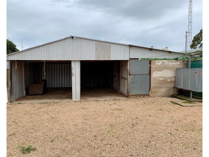 25 Caroline Street, Moonta SA 5558