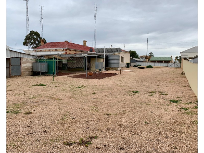 25 Caroline Street, Moonta SA 5558