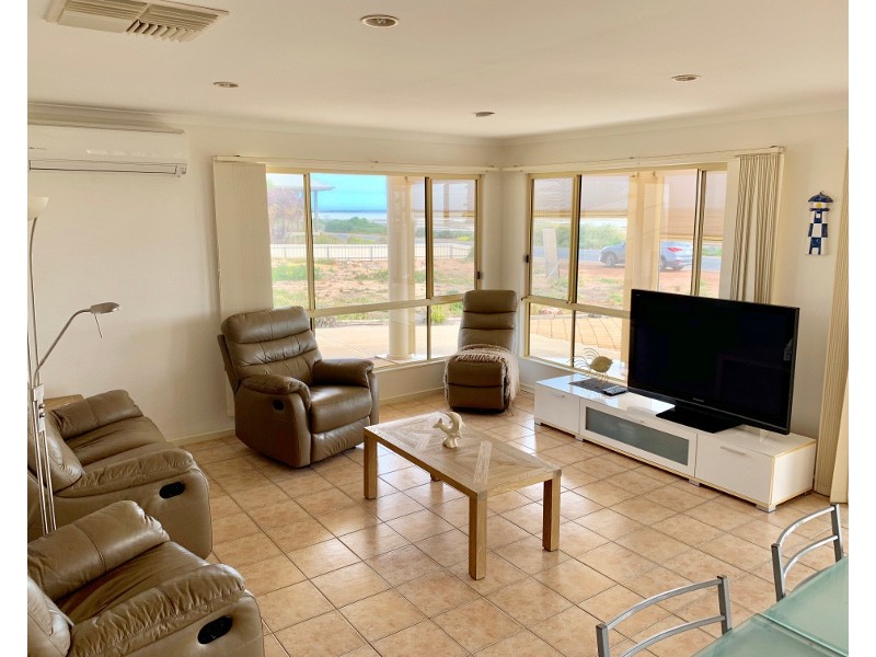 36 Marine Parade, Moonta Bay SA 5558