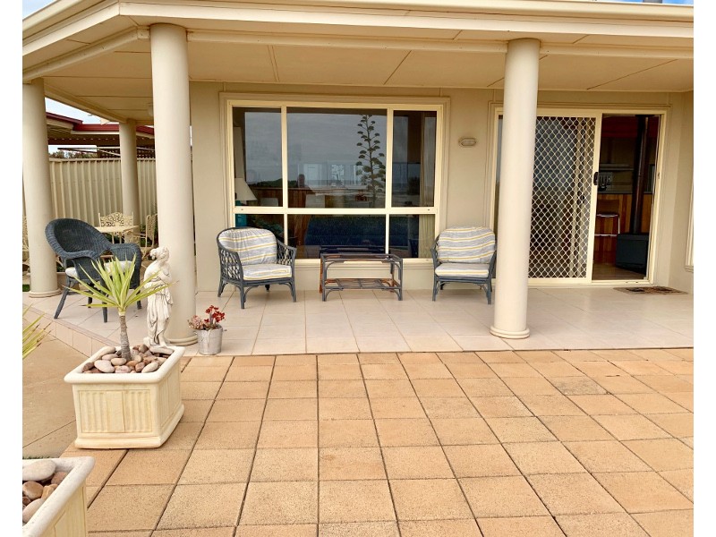 36 Marine Parade, Moonta Bay SA 5558