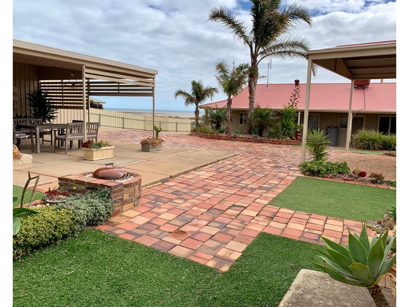 36 Marine Parade, Moonta Bay SA 5558