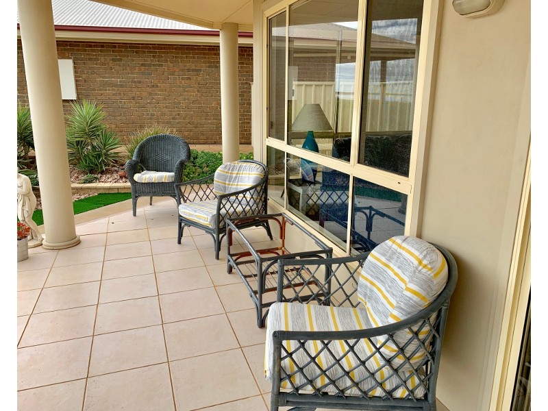 36 Marine Parade, Moonta Bay SA 5558
