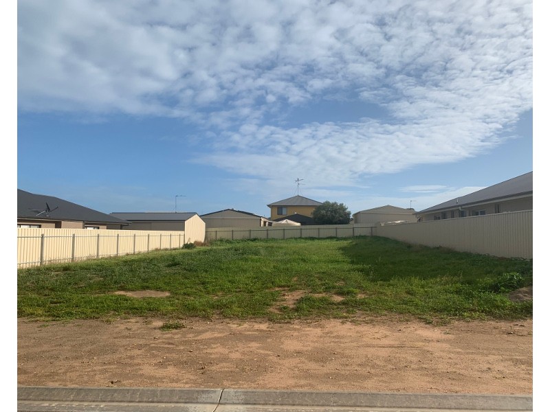 14  Freeman Court, Moonta Bay SA 5558