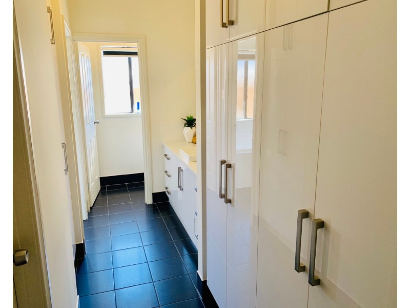 4 Gill Street, Moonta Bay SA 5558