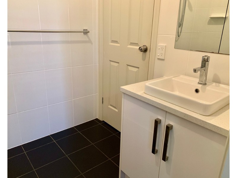 4 Gill Street, Moonta Bay SA 5558