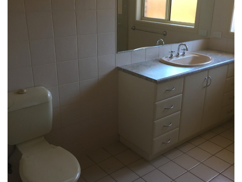 1/10  Fourth Street, Kadina SA 5554