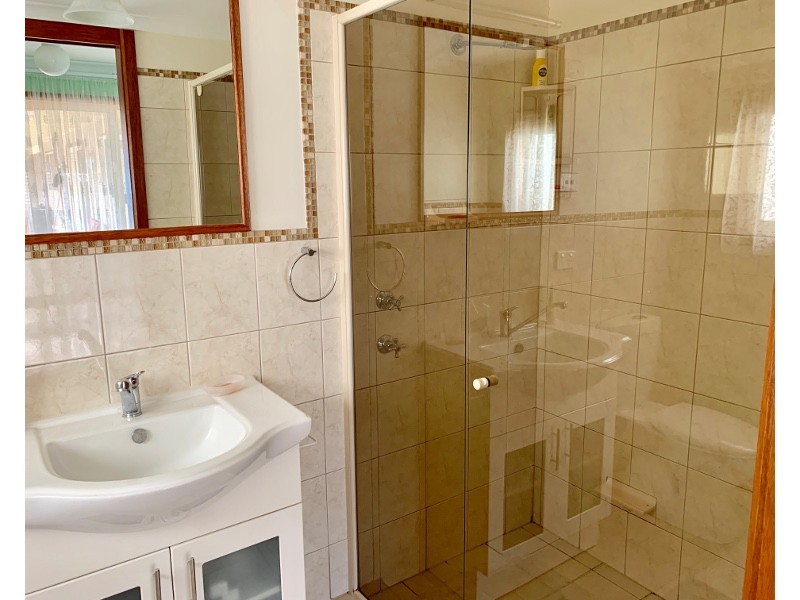 15 Nankivell Street, Moonta Bay SA 5558