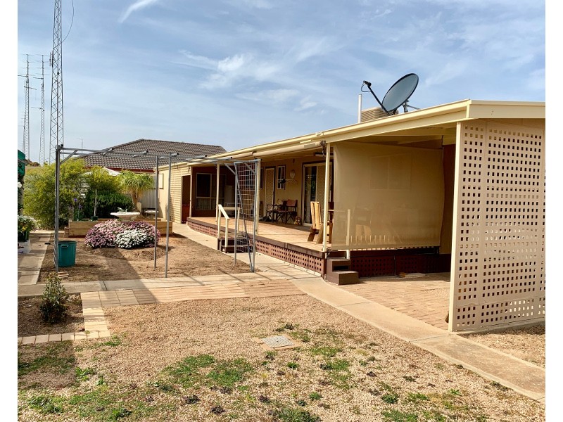 15 Nankivell Street, Moonta Bay SA 5558