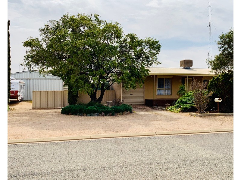 15 Nankivell Street, Moonta Bay SA 5558
