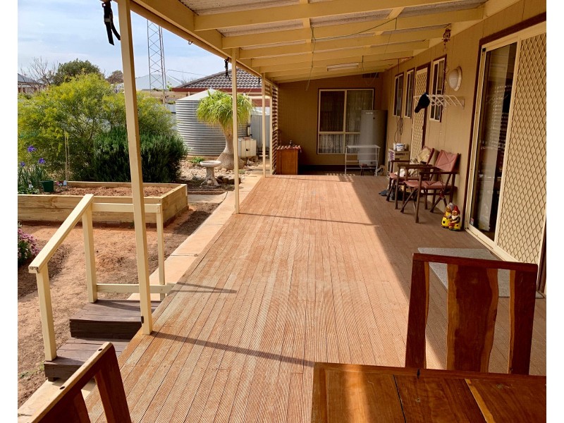 15 Nankivell Street, Moonta Bay SA 5558