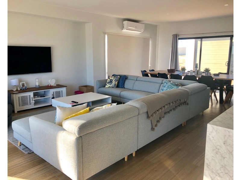 25 Keen Street, Moonta Bay SA 5558