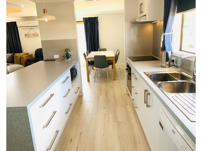 10 Percy Street, Moonta Bay SA 5558